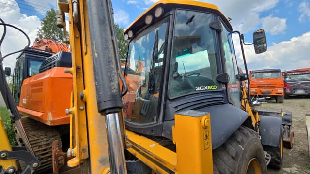 JCB 3CX Экскаватор-погрузчик - 3