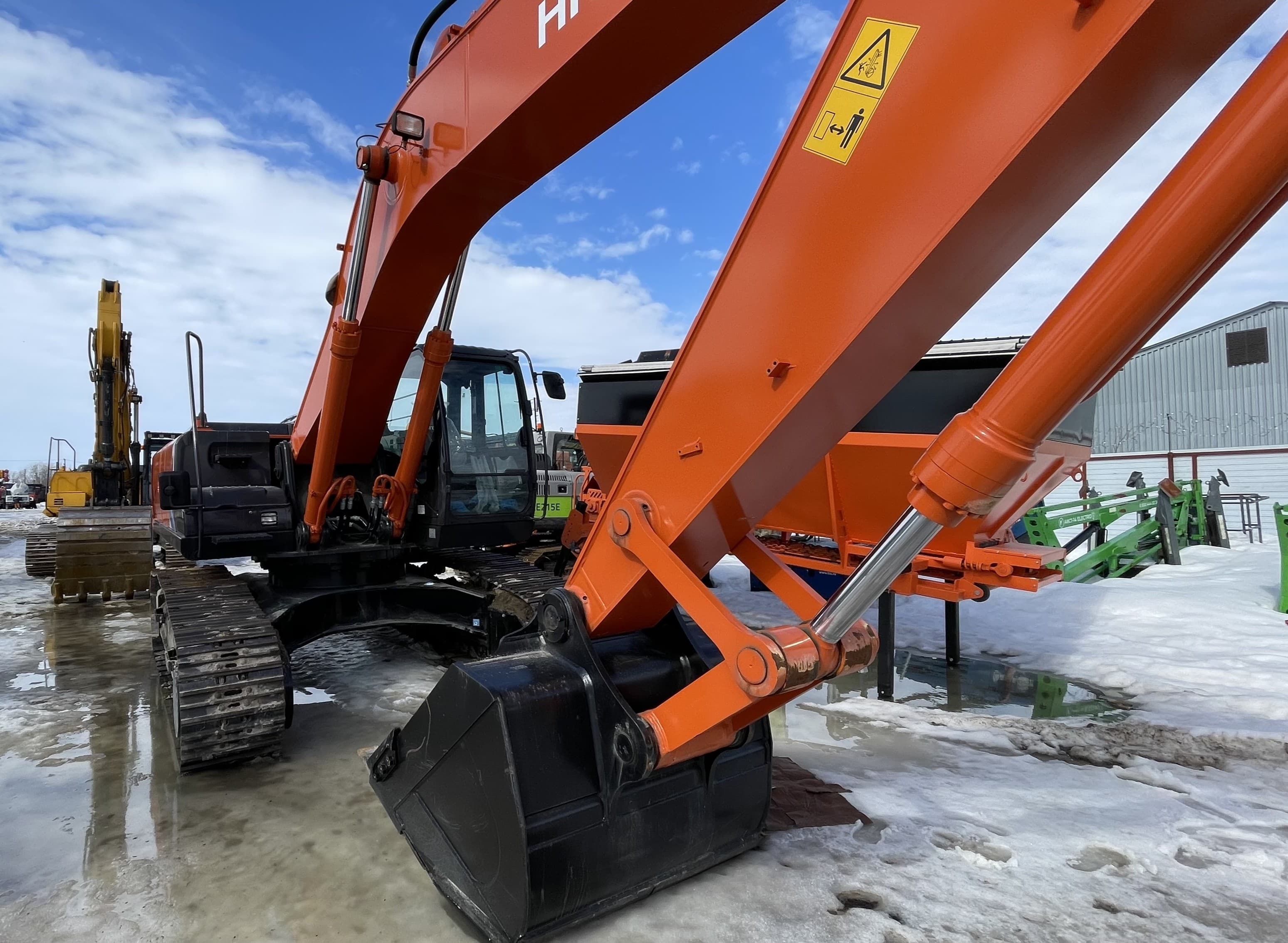 Hitachi ZX330 Экскаватор - 2