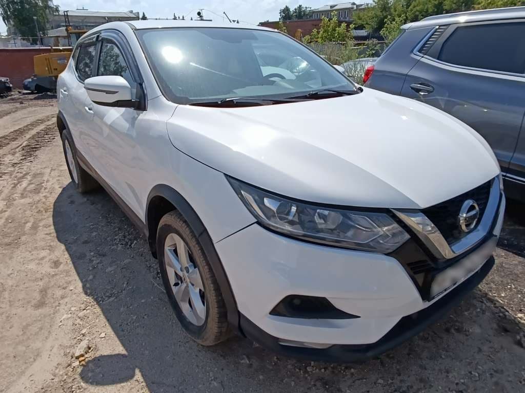 Nissan Qashqai - 2
