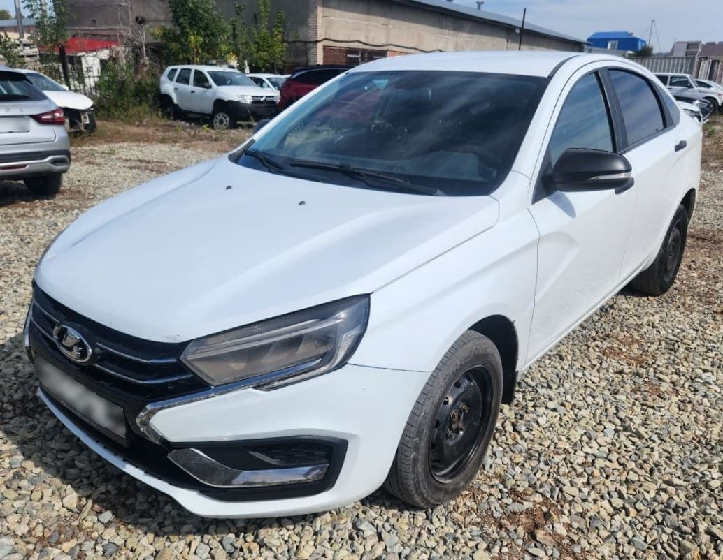 Lada Vesta седан - 1