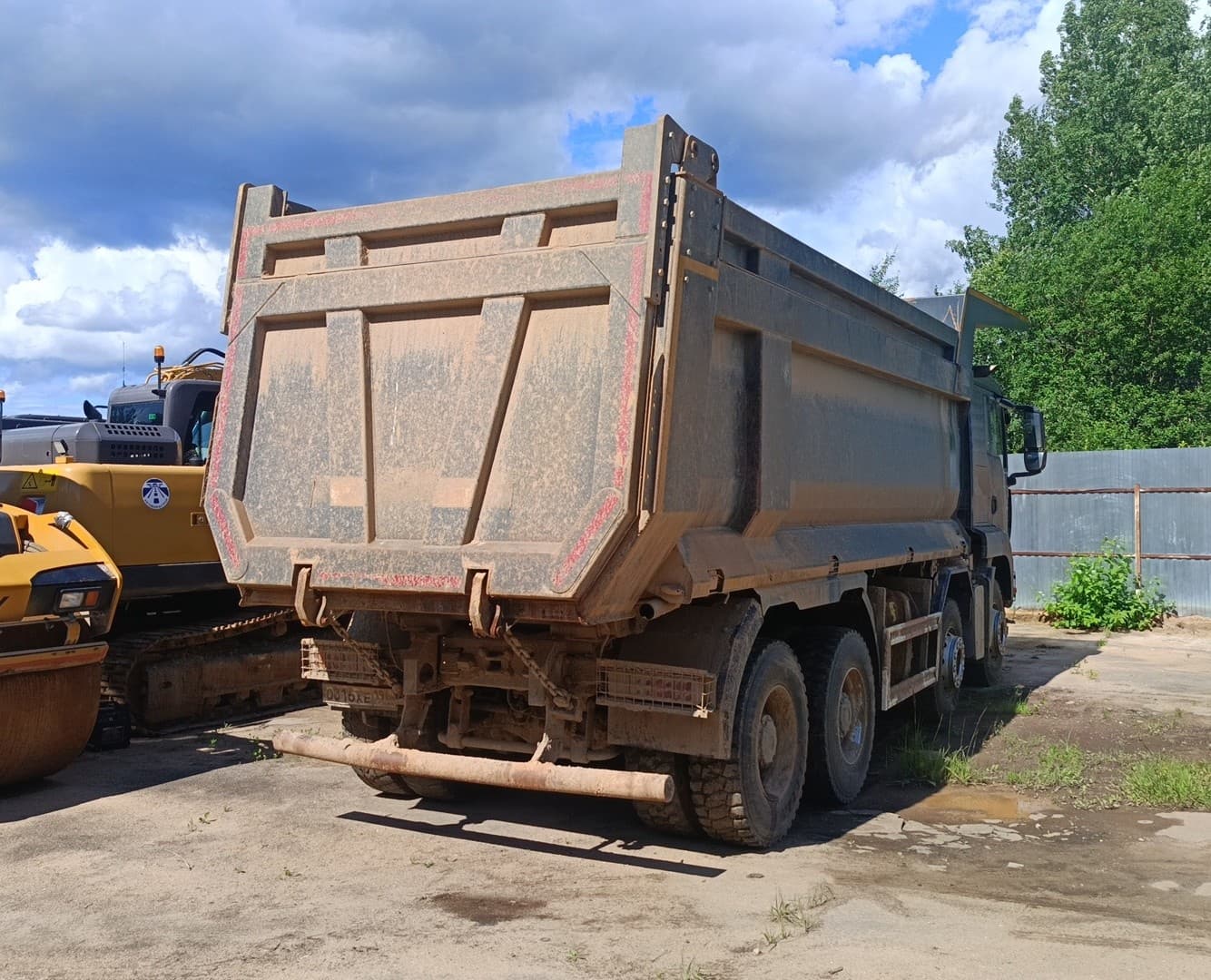 Sitrak C7H 8x4 Самосвал - 3