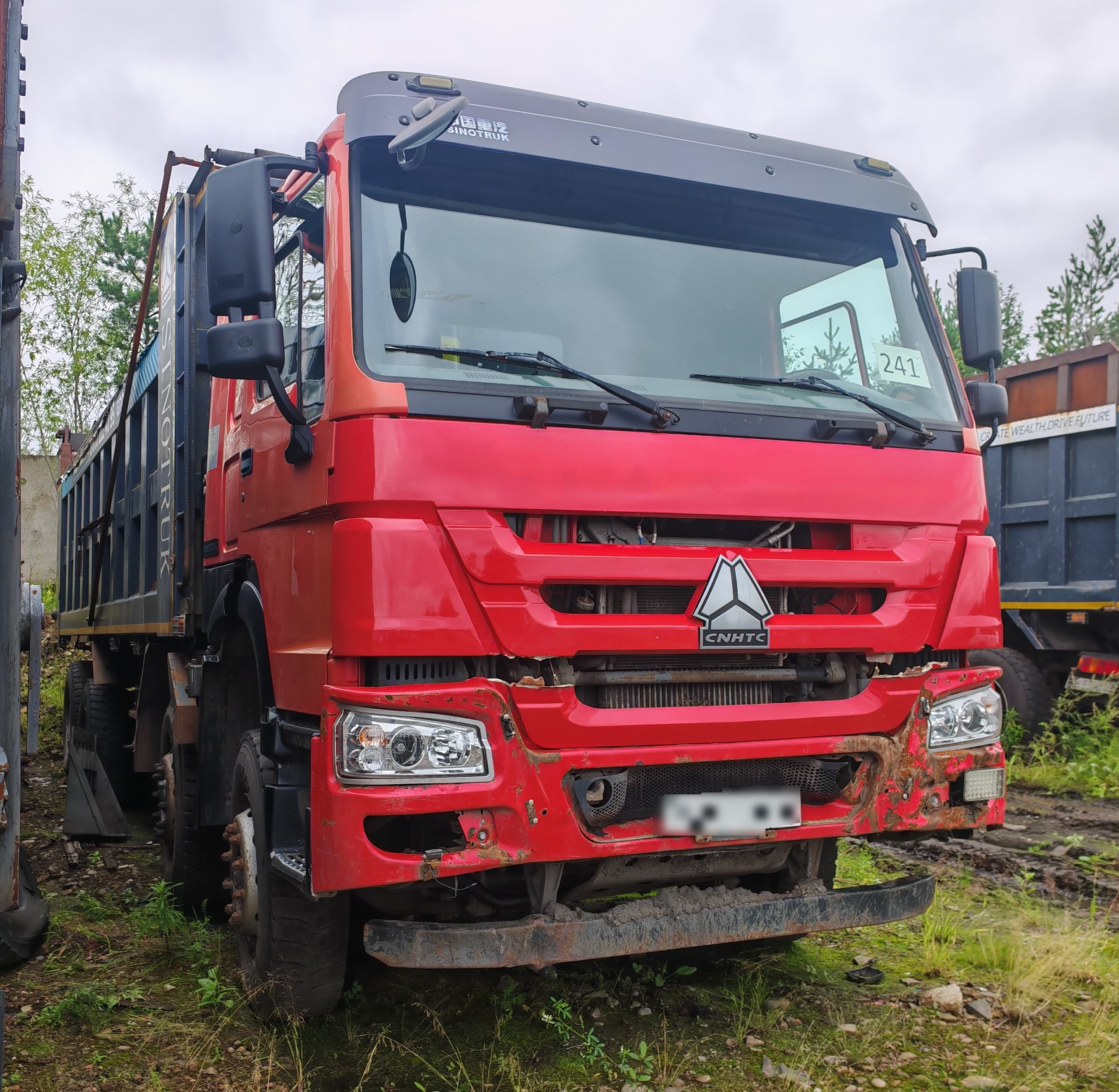 Howo ZZ* 8x4 Самосвал - 2