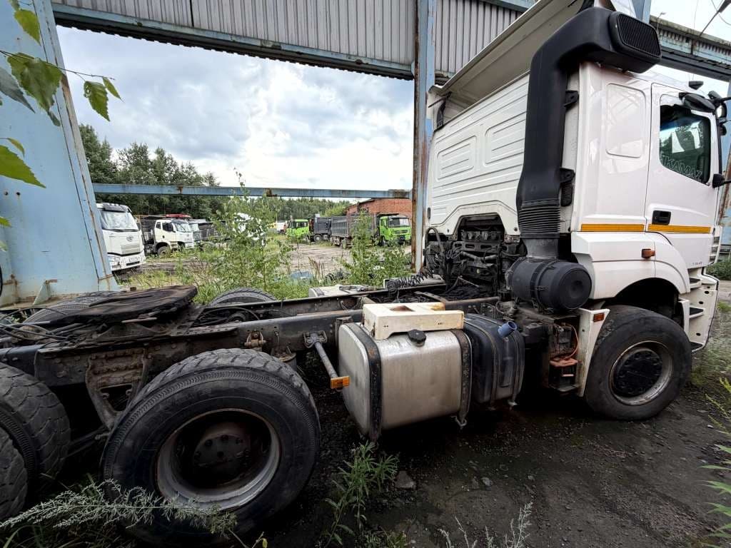 Камаз 65206 6x4 Седельный Тягач - 3