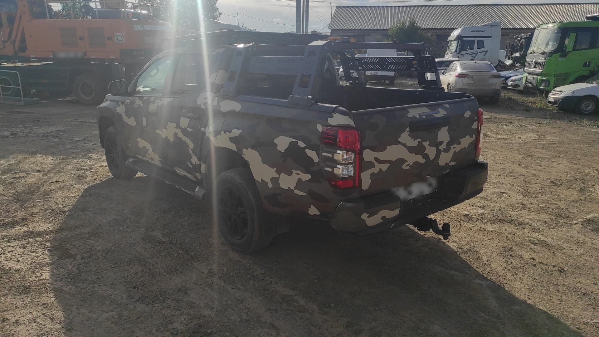Mitsubishi L200 - 4