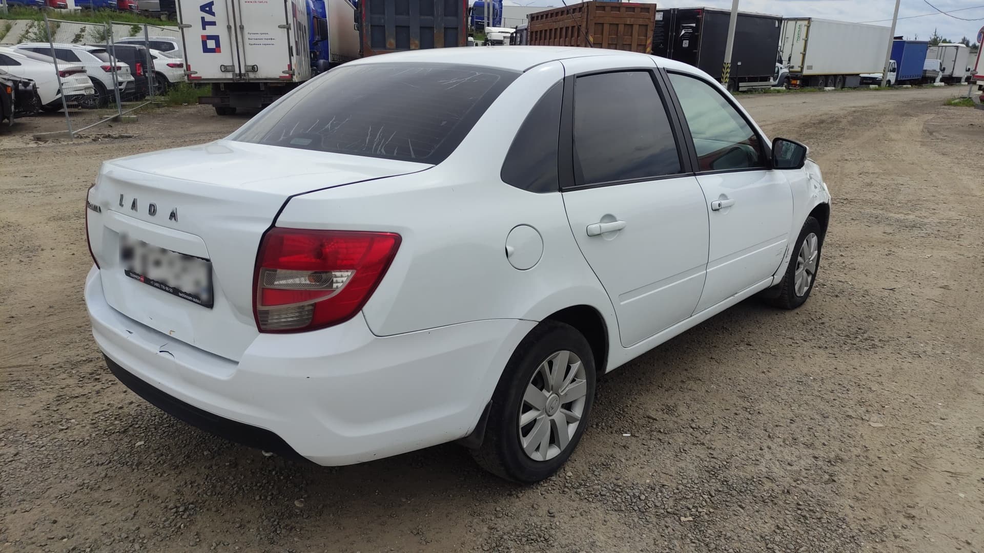 Lada Granta седан - 3
