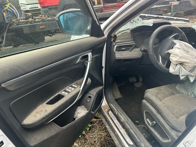 Geely Atlas Pro - 4