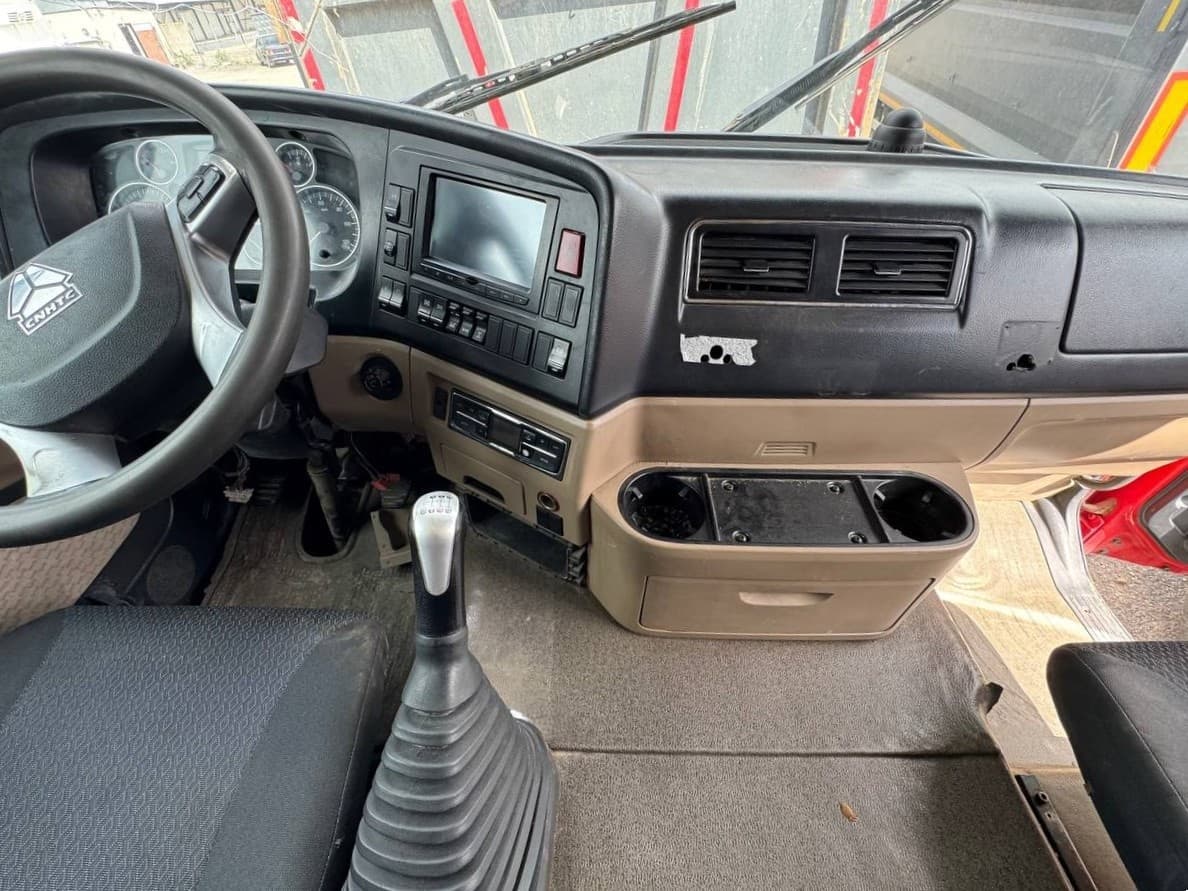Howo T5G 8x4 Самосвал - 5