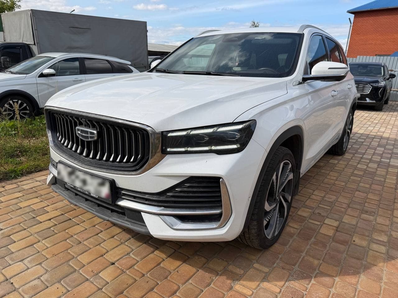 Geely Monjaro - 1