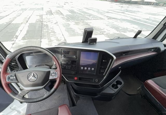 Sany HQC* 4x2 Седельный тягач - 5