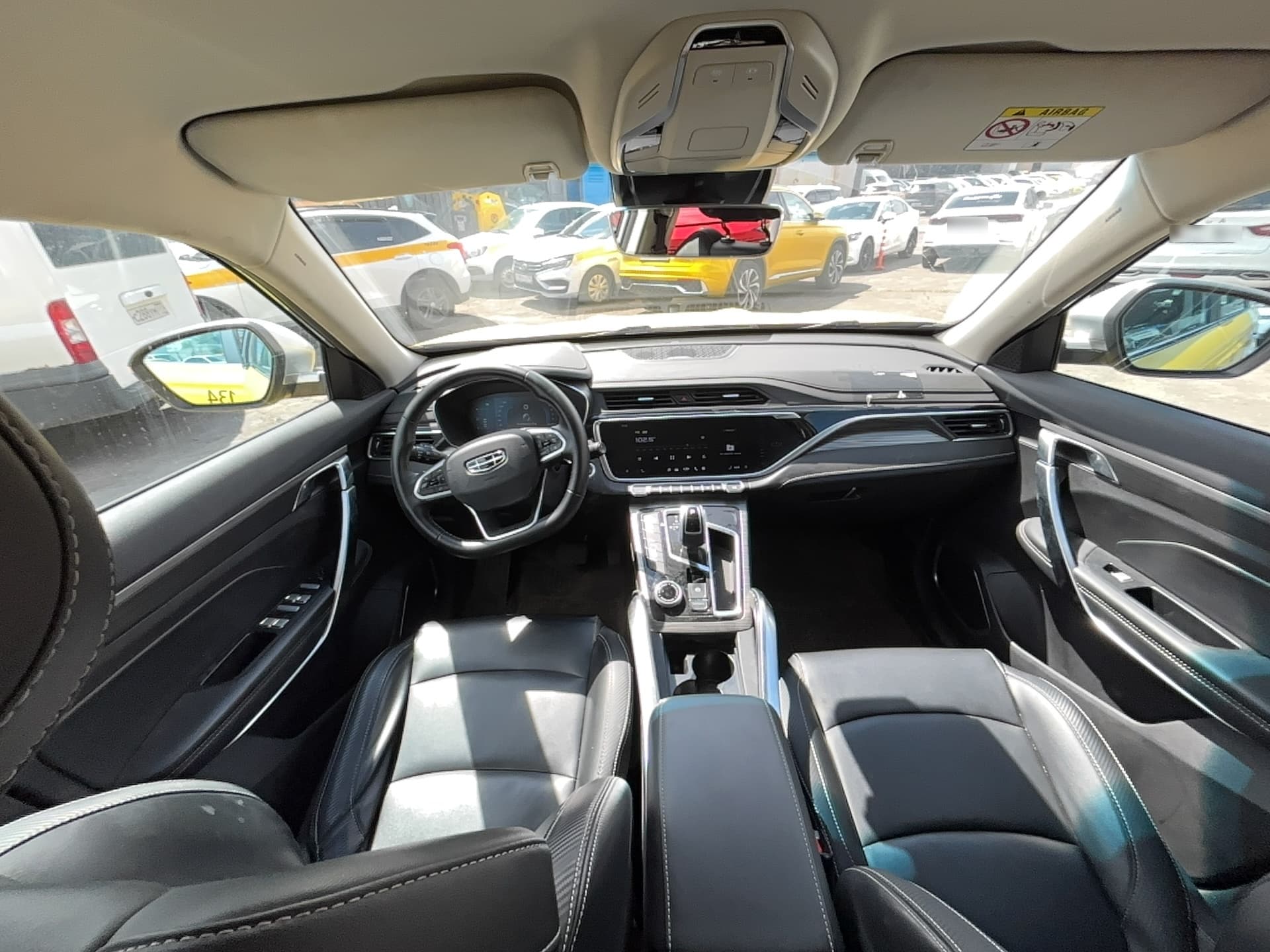 Geely Atlas Pro - 5