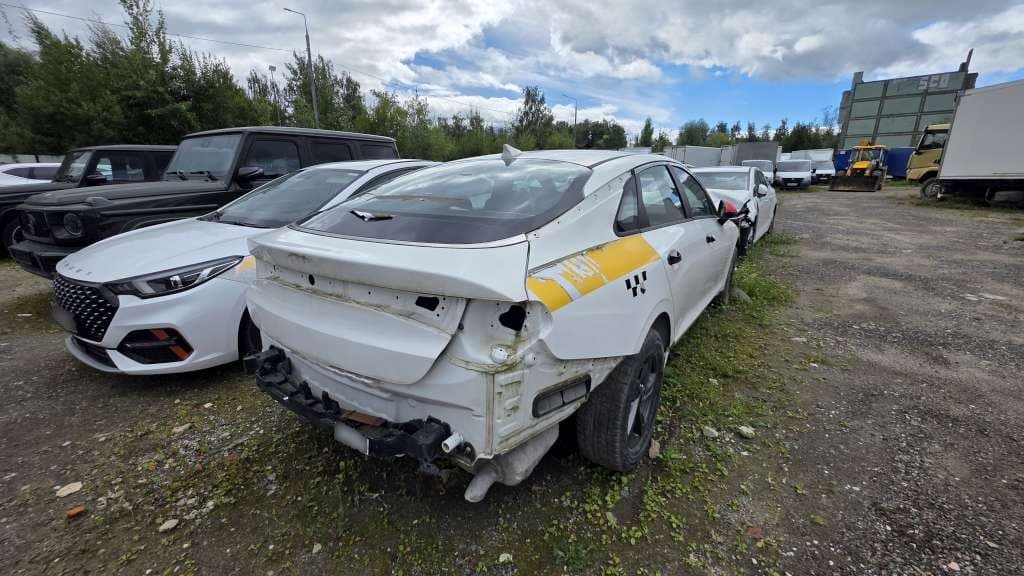 KIA K5 - 3