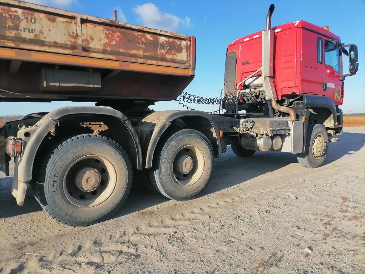 Sitrak C7H 6x6 Седельный тягач - 2