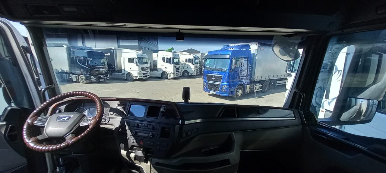 MAN TGX 4X2 Седельный тягач - 3