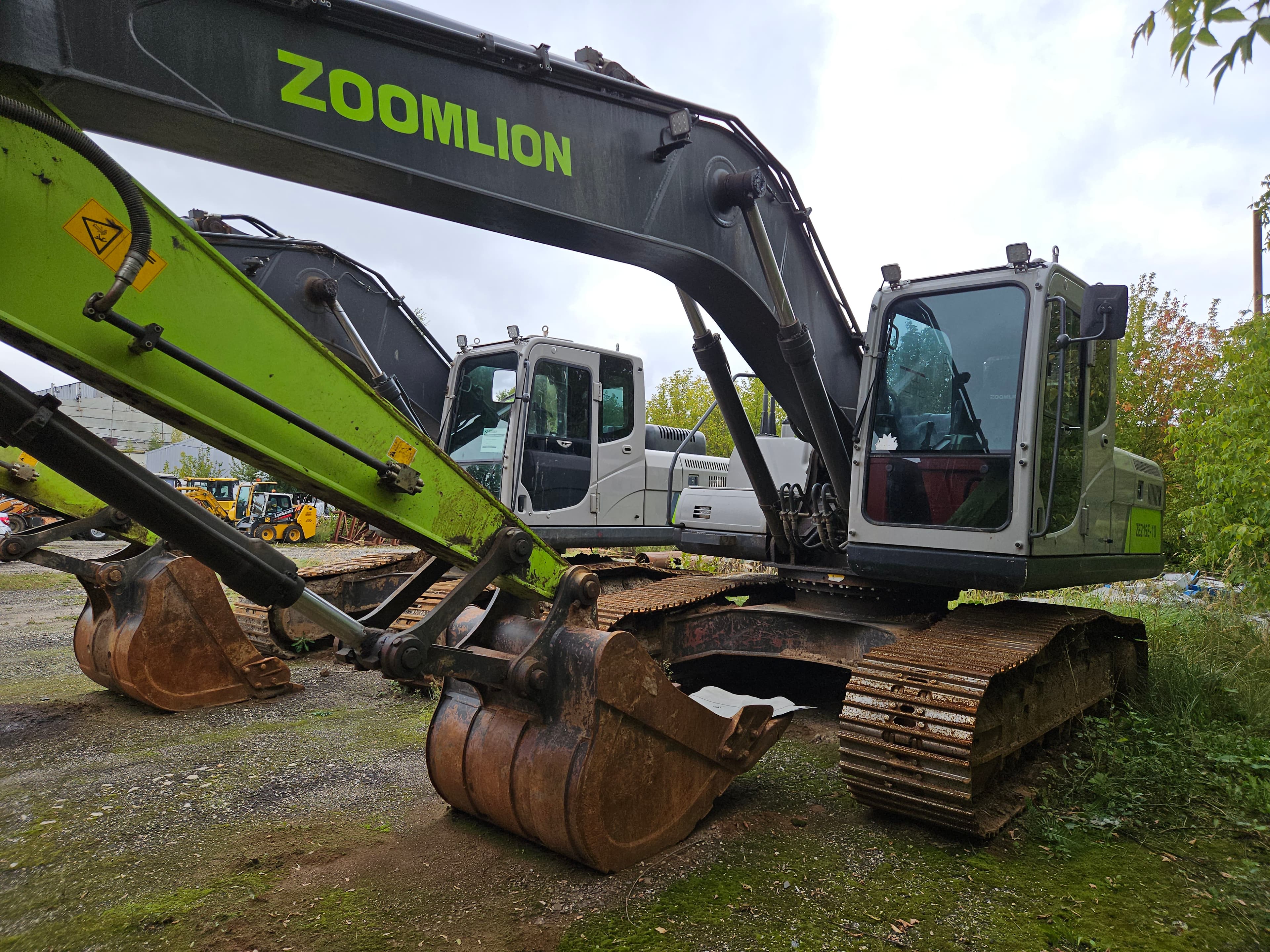 Zoomlion ZE215 Экскаватор - 1