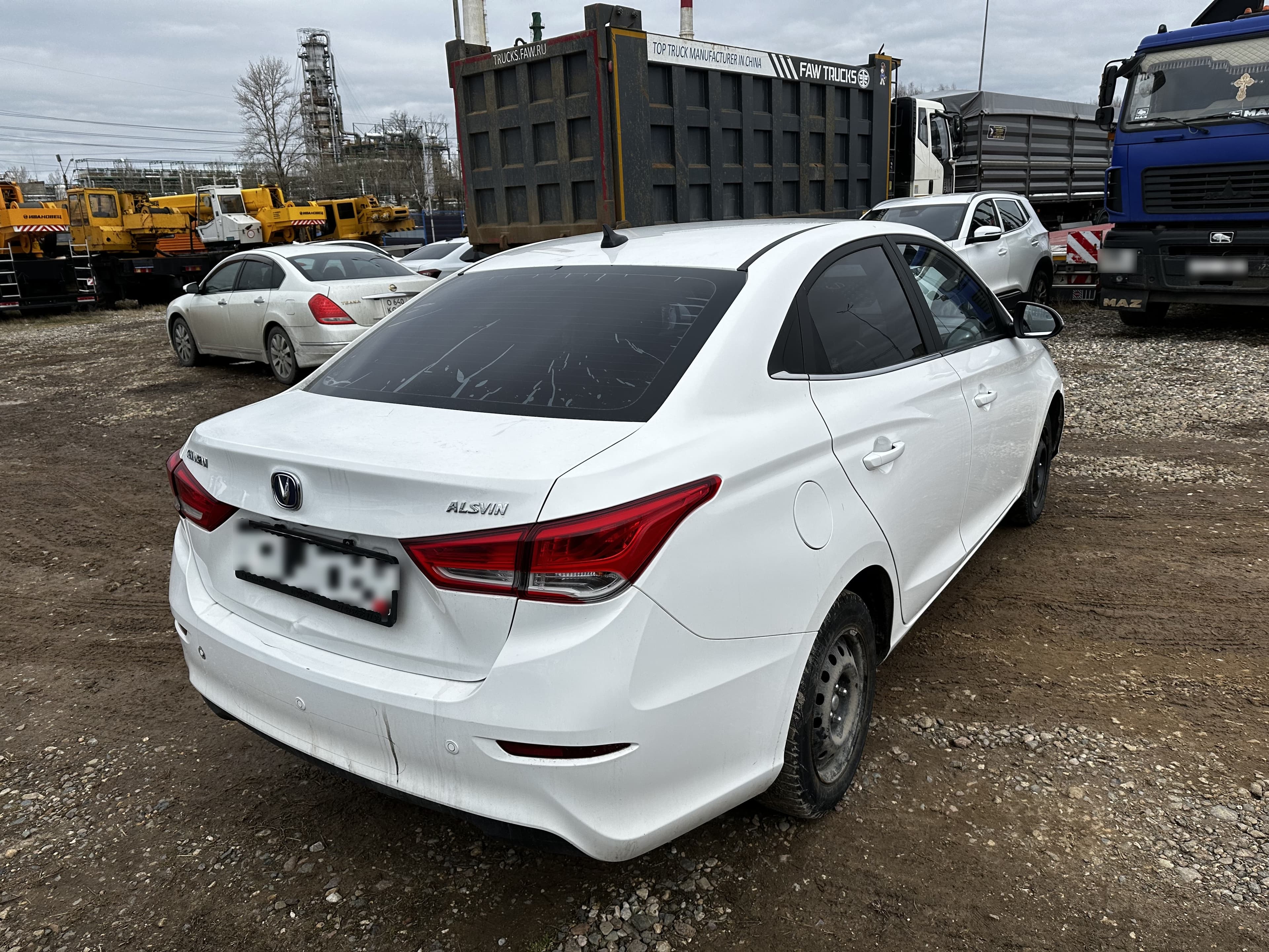 Changan Alsvin - 3