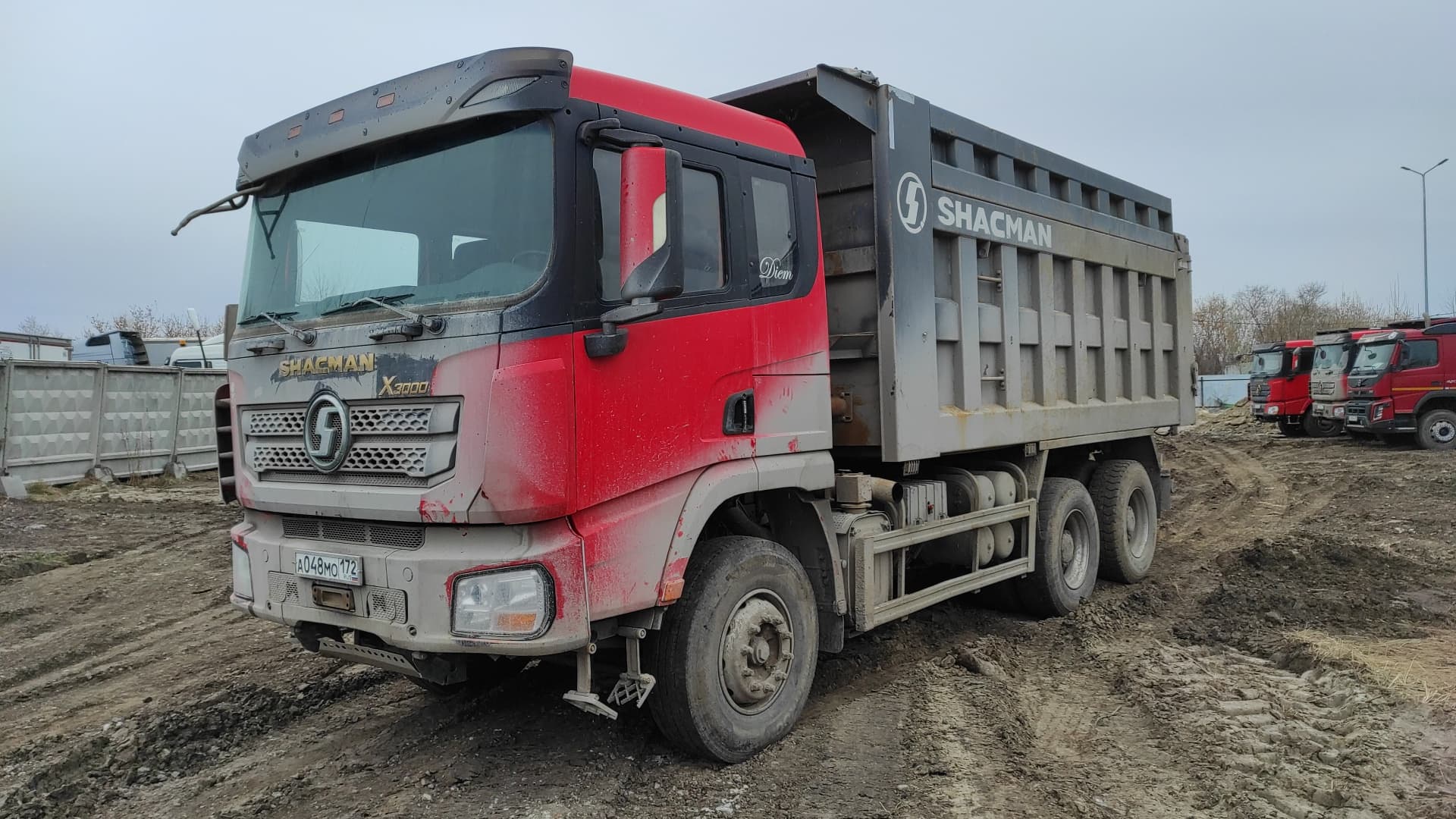 Shacman (Shaanxi) SX* 6x4 Самосвал - 1