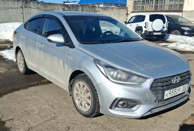 Hyundai Solaris - 2