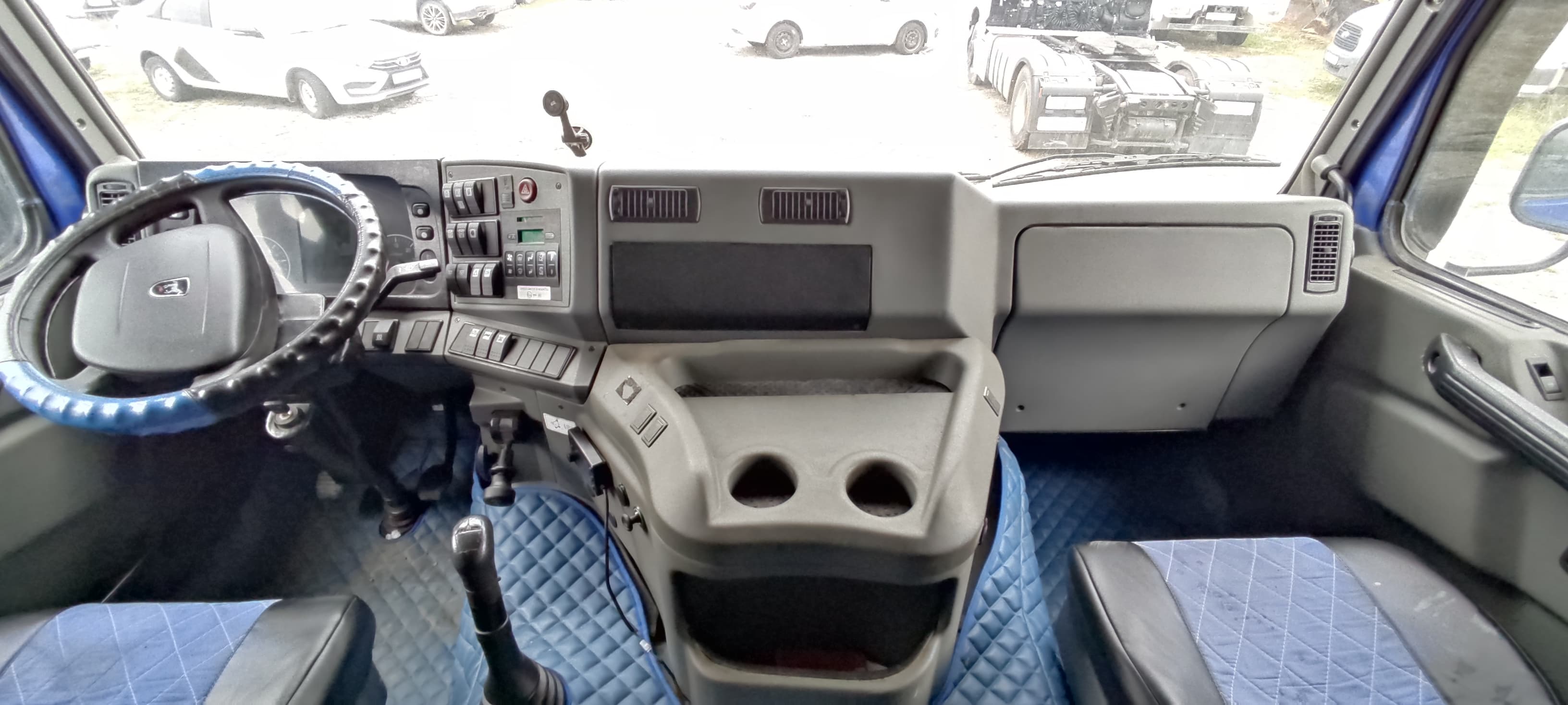 МАЗ 6430 6x4 Седельный тягач - 5