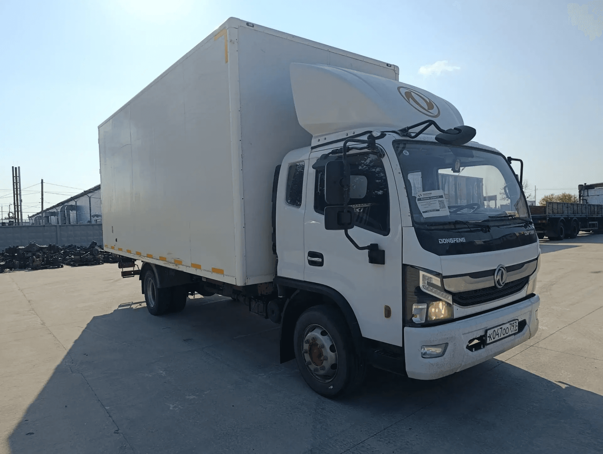 Меткомплекс C12* на шасси Dongfeng C120 4x2 Изотермический/рефрижератор - 2