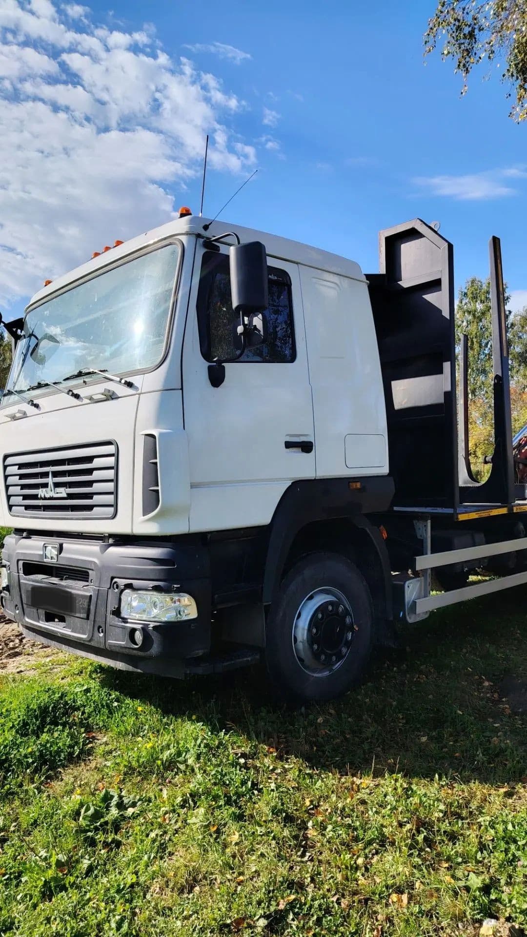 Завод Спецмаш SM09* на шасси МАЗ 6312 6x4 Сортиментовоз с КМУ - 3