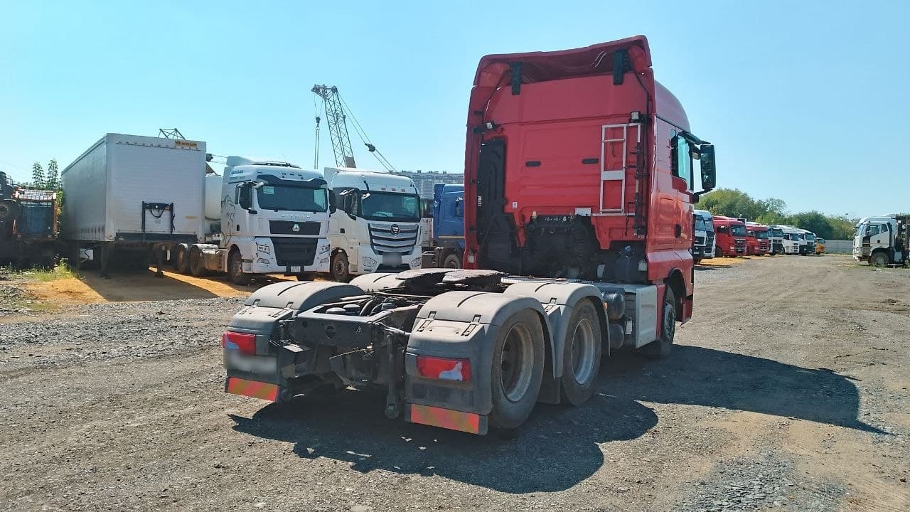 MAN TGX 6x2-2 Седельный тягач - 3