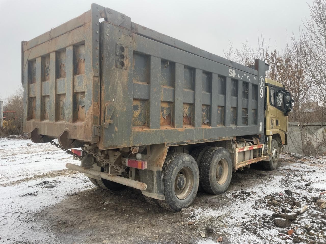 Shacman (Shaanxi) SX* 6x4 Самосвал - 3