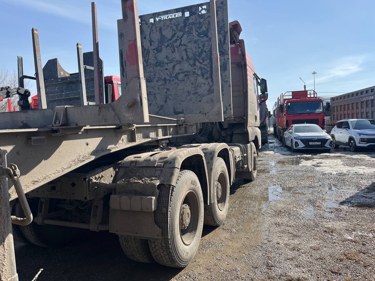 Sitrak C7H 6x4 Седельный тягач - 3