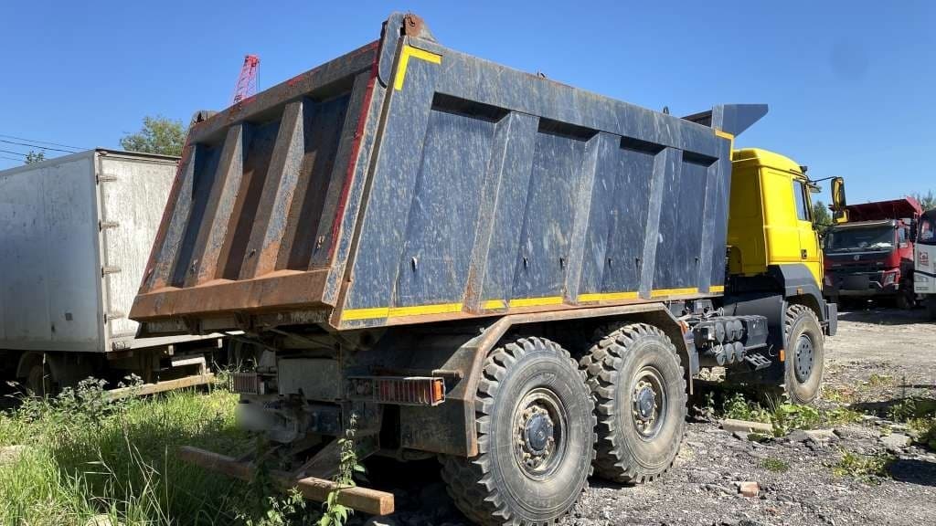 Завод Спецмаш SM02* на шасси Ural 6370 6x6 Самосвал - 3