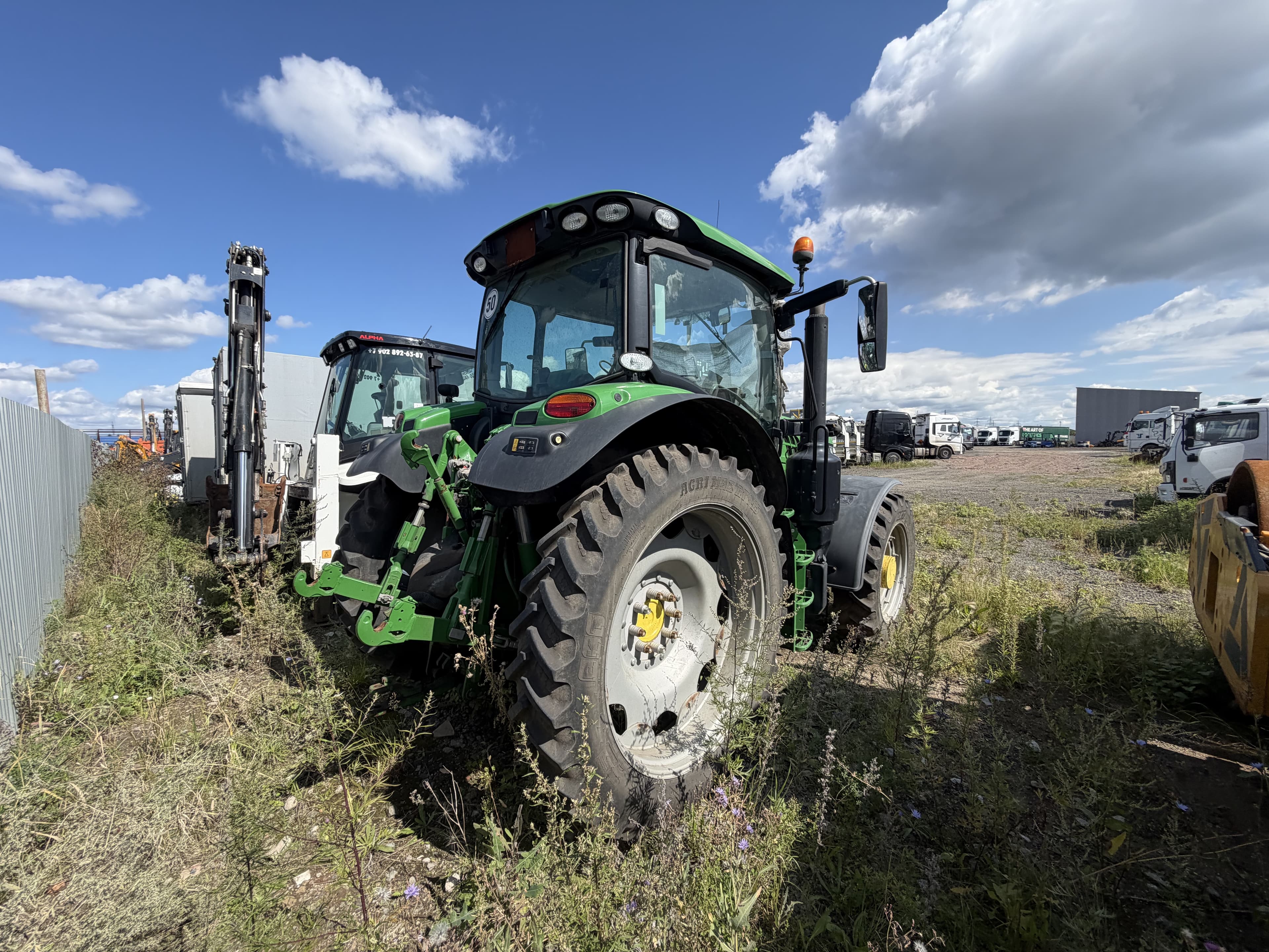 John Deere 6155 Трактор - 3
