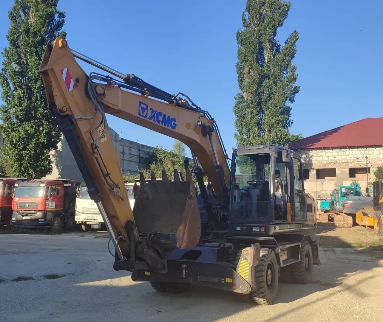 Xcmg XE180* Экскаватор колесный - 1