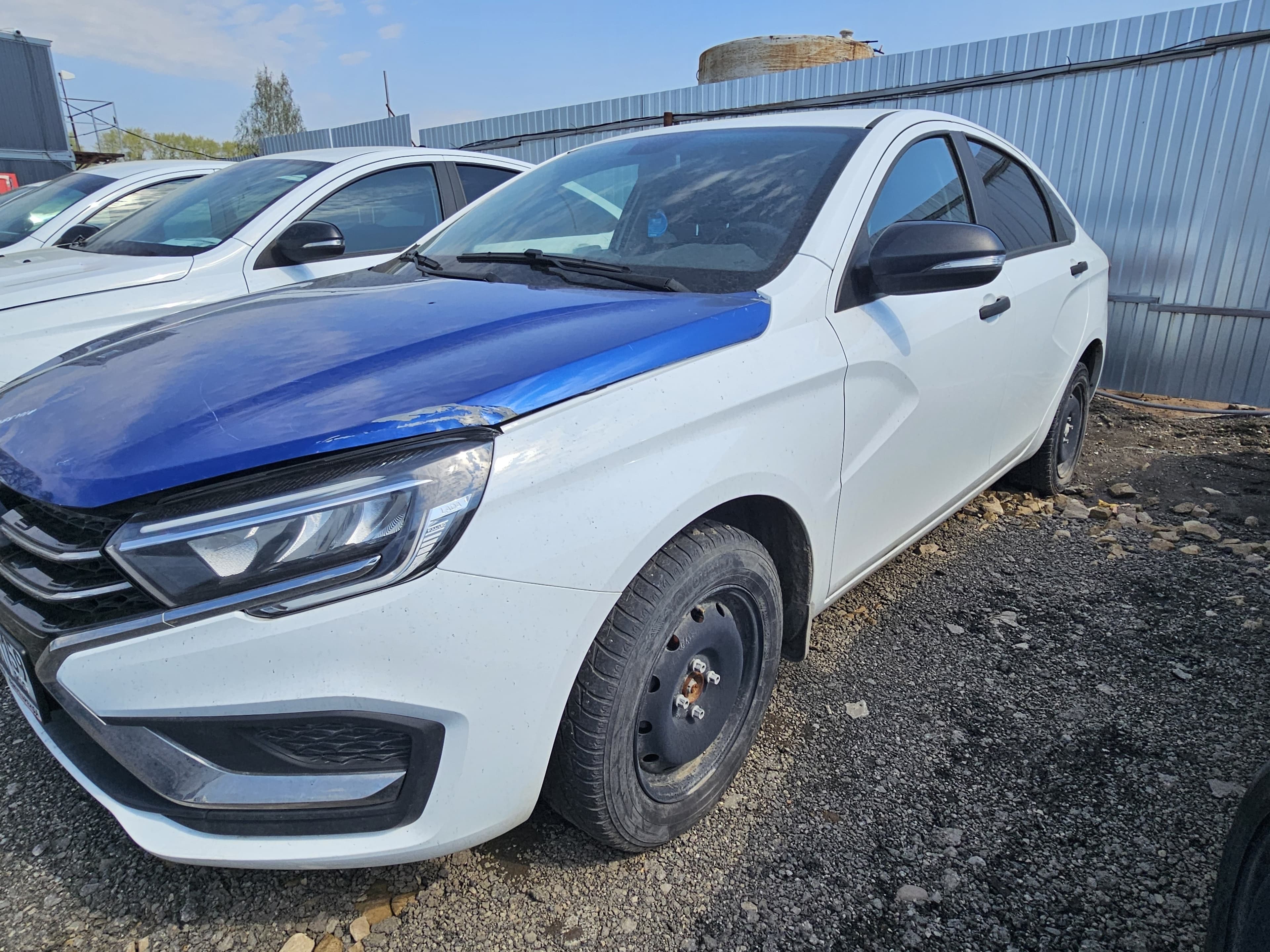 Lada Vesta седан - 1