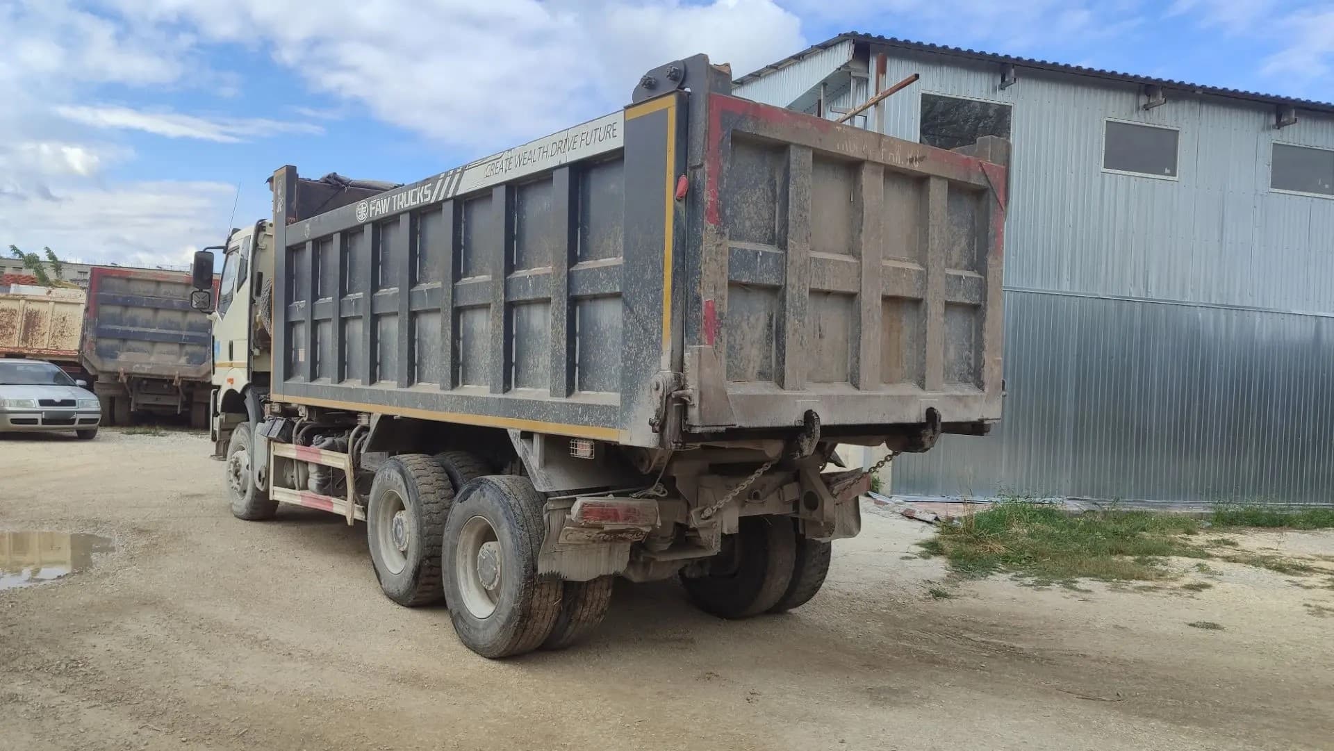 FAW CA 3250 6x4 Самосвал - 4