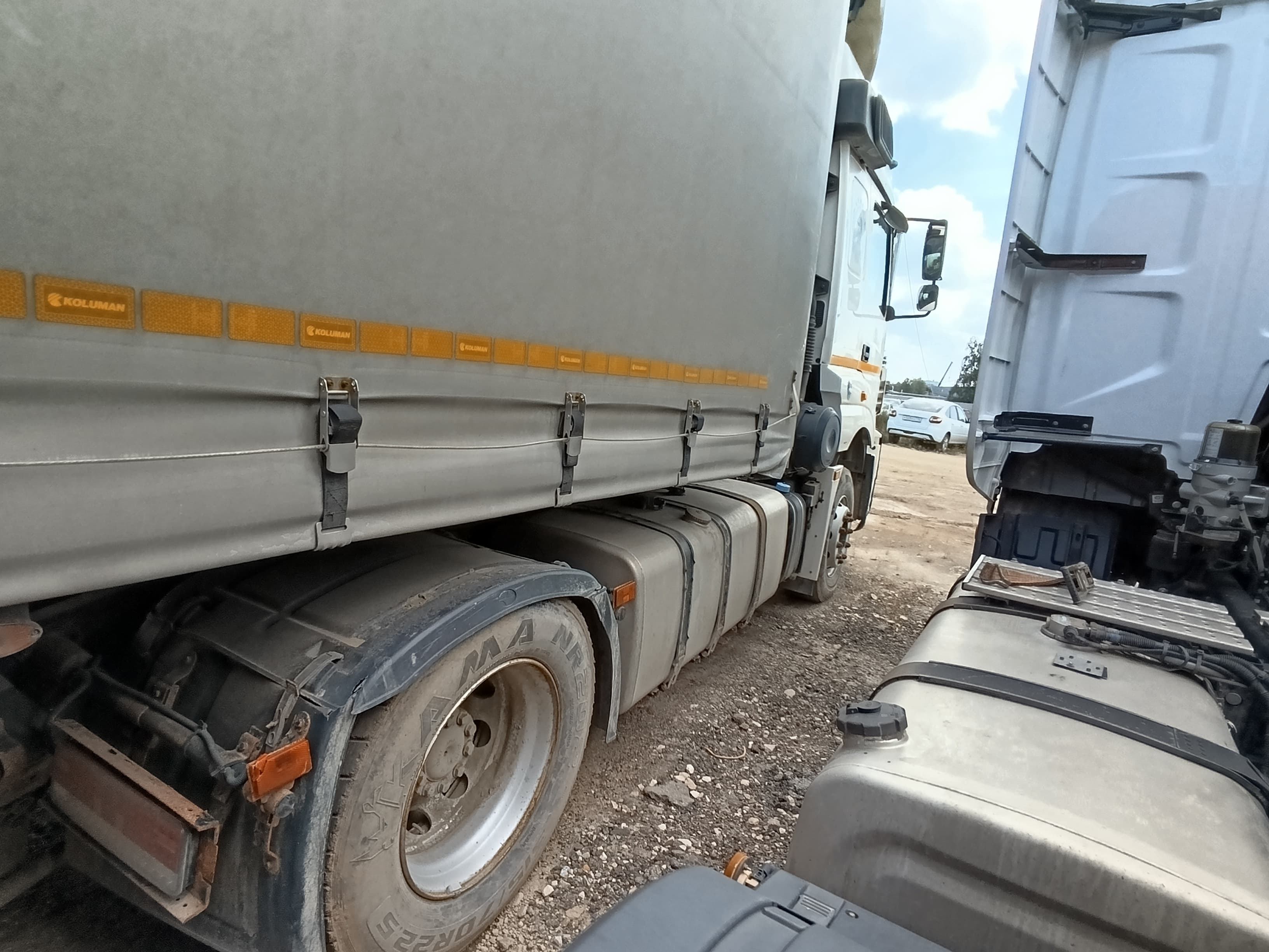 Камаз M1840 4x2 Седельный тягач - 3