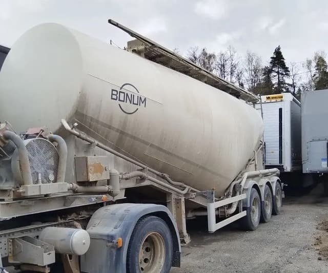 Bonum 914230 Полуприцеп цистерна для сыпучих грузов - 1
