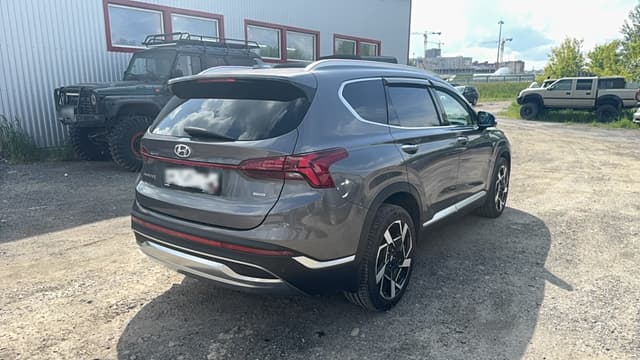Hyundai Santa Fe - 3