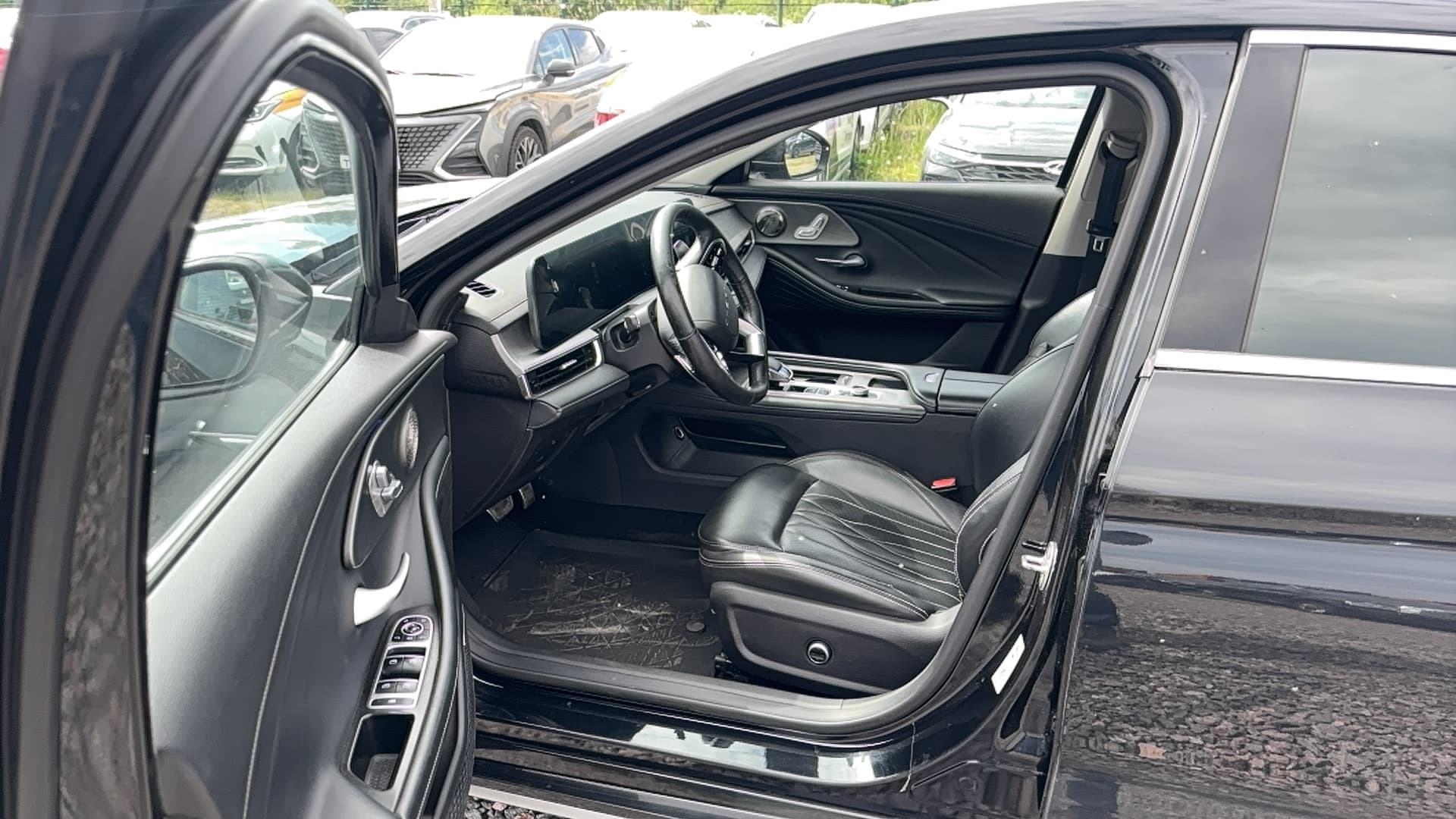Chery ARRIZO 8 - 5