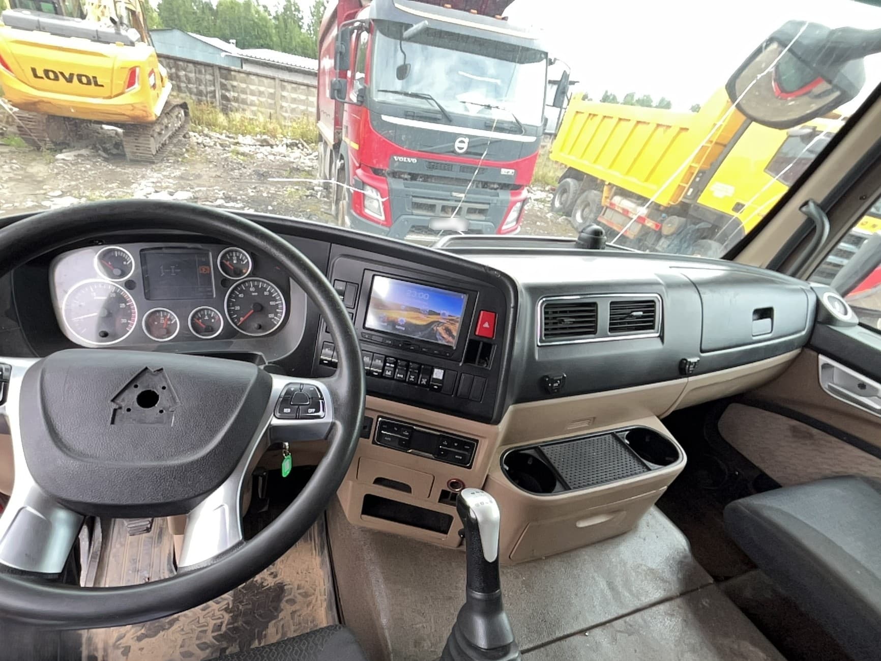 Howo T5G 6x4 Самосвал - 5