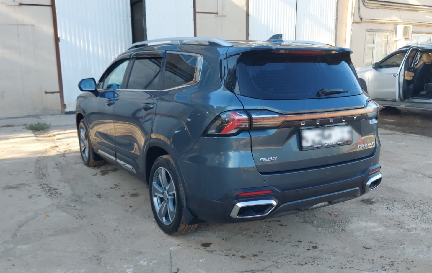 Geely Okavango - 4