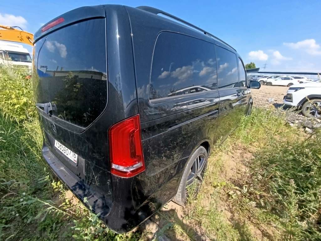 Mercedes-Benz V - 3