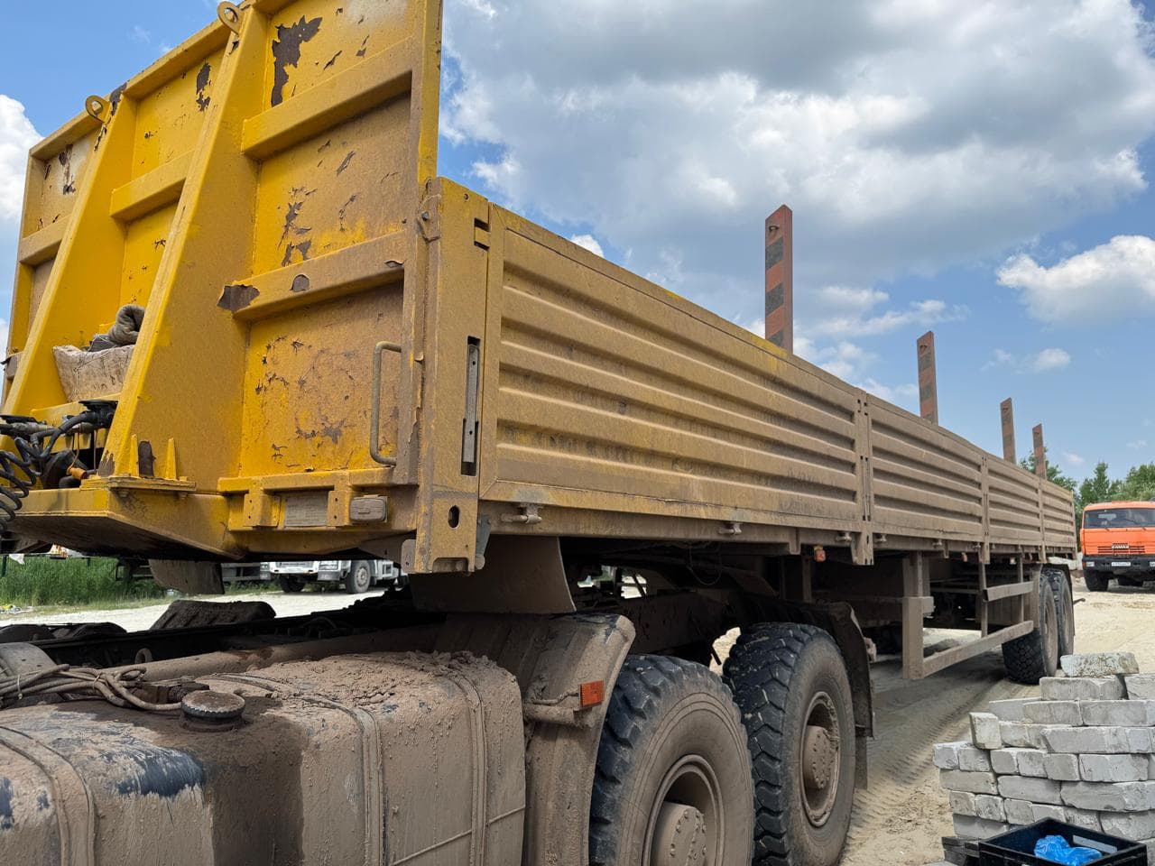 Туймазинский Завод Автобетоновозов 5885* Полуприцеп бортовой - 1