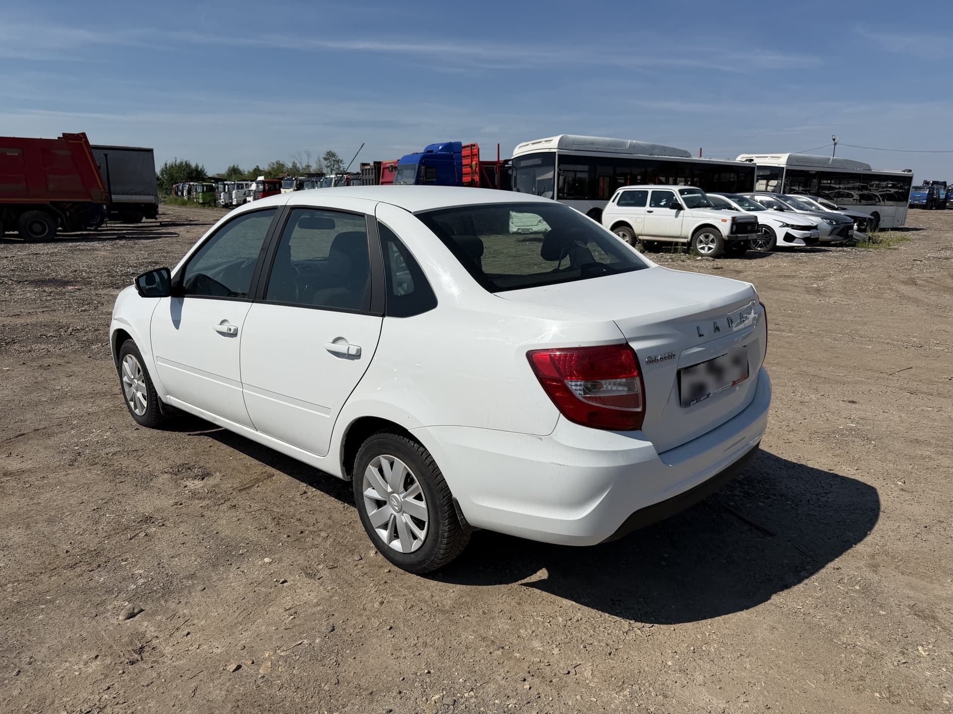 Lada Granta лифтбек - 4