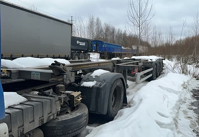 Kassbohrer CS Полуприцеп Контейнеровоз 3 оси - 1