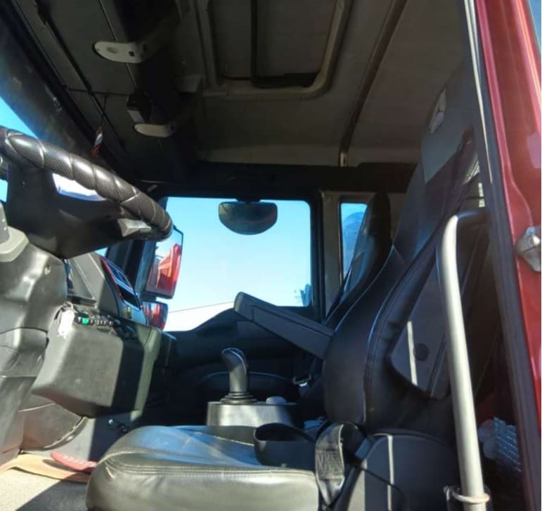 Sitrak C7H 8x4 Самосвал - 5