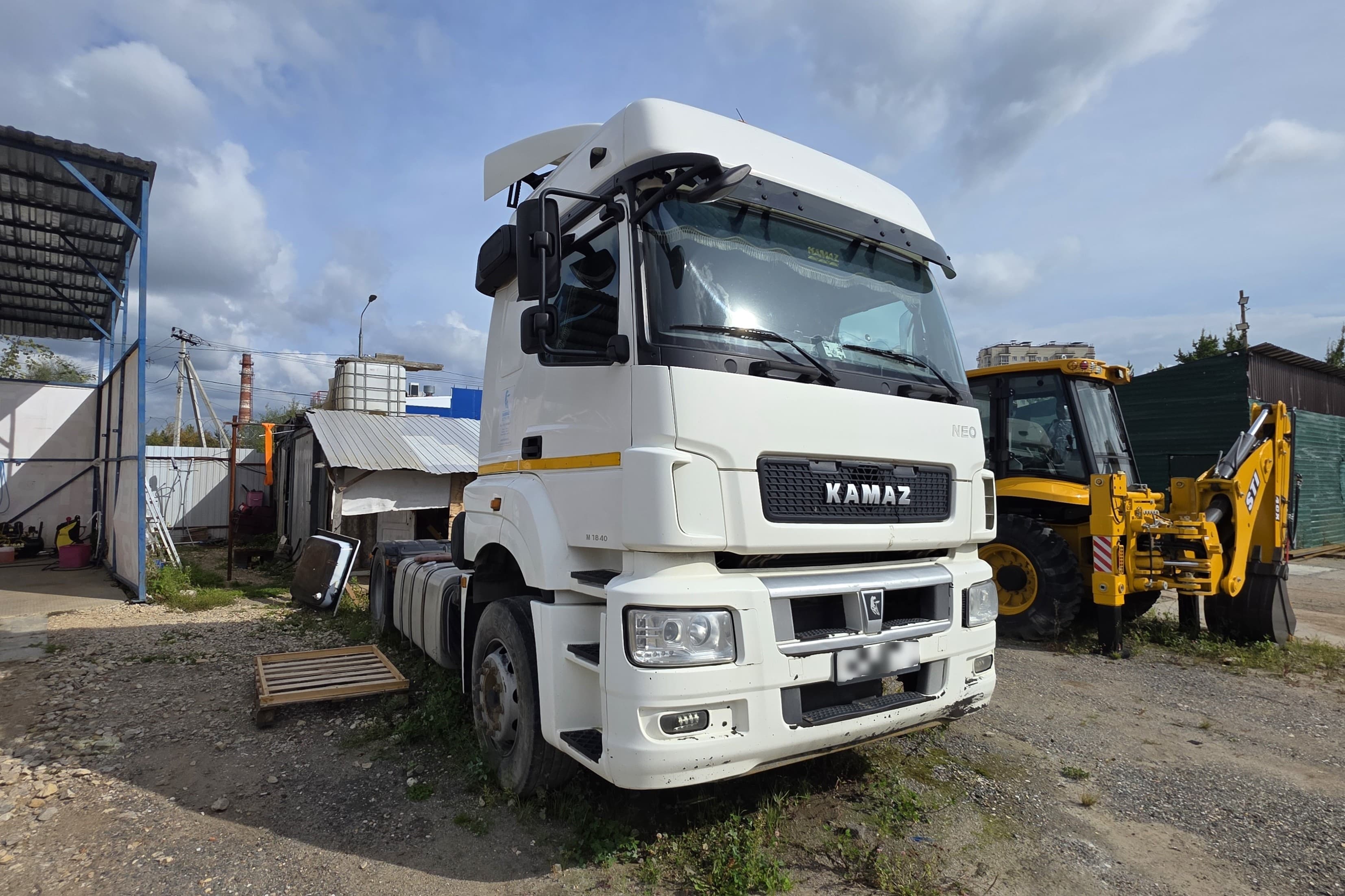 Камаз 5490 4x2 Седельный тягач - 2