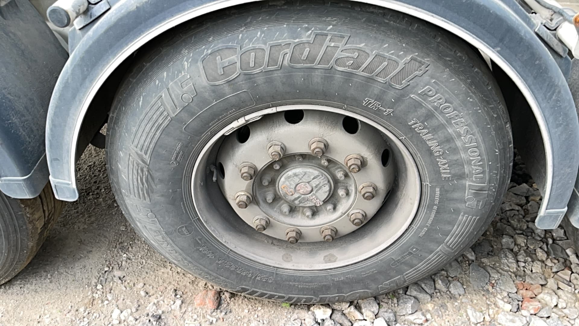 Bonum 914231 Полуприцеп цистерна для сыпучих грузов - 5