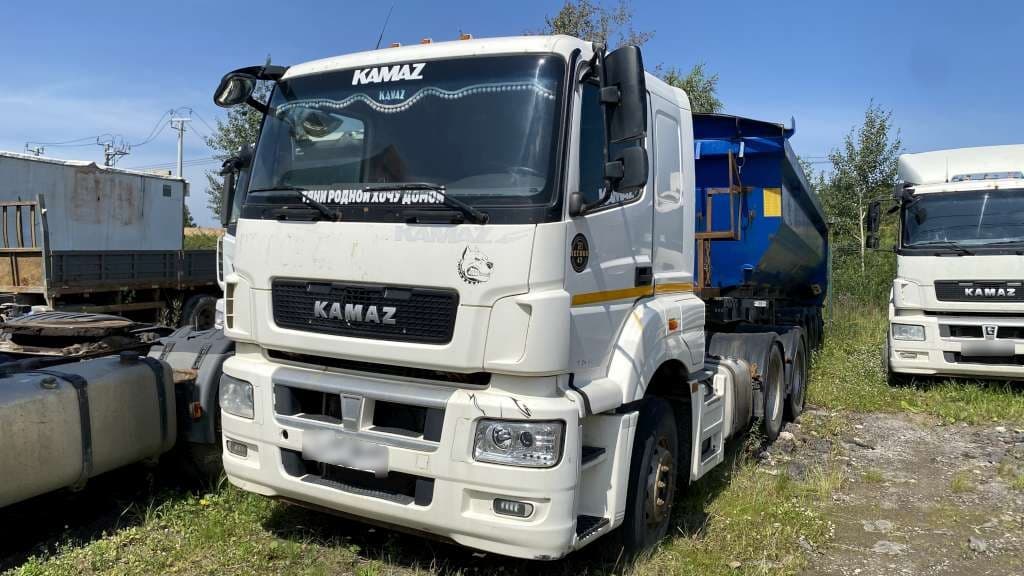 Камаз 65206 6x4 Седельный Тягач - 1