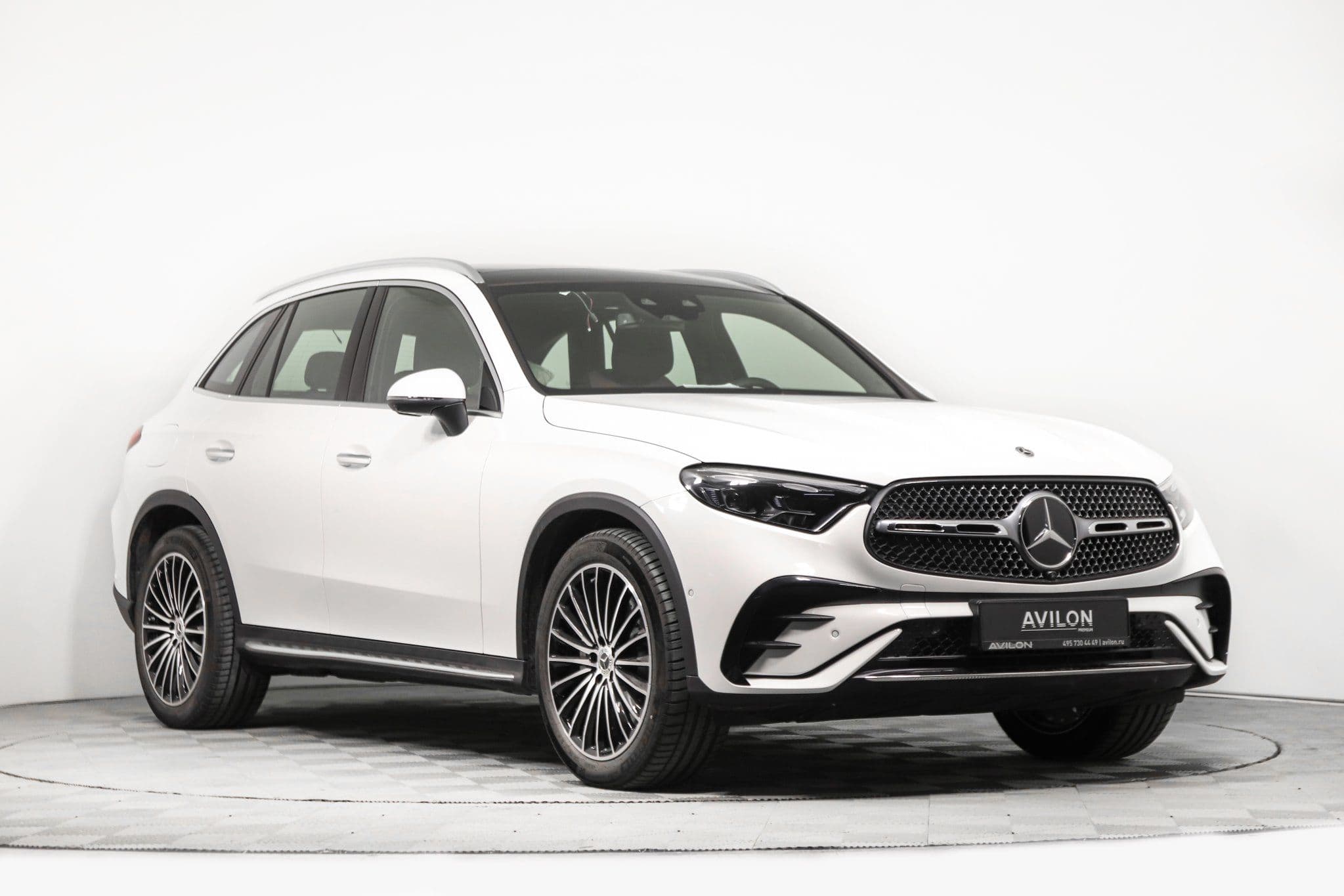 Mercedes-Benz GLC - 1