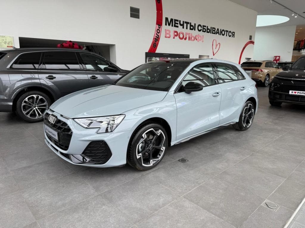 Audi A3 Sportback - 1