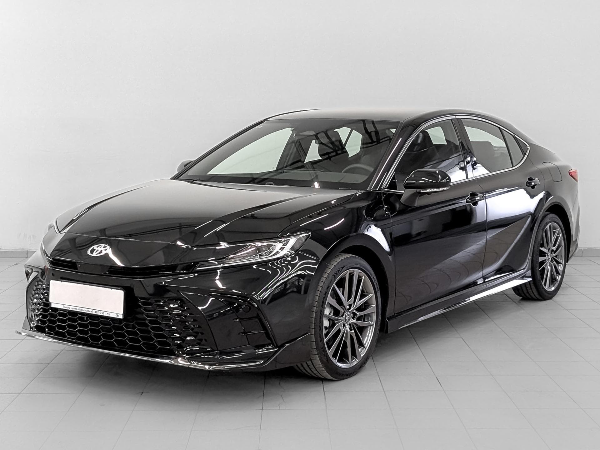 Toyota Camry - 1