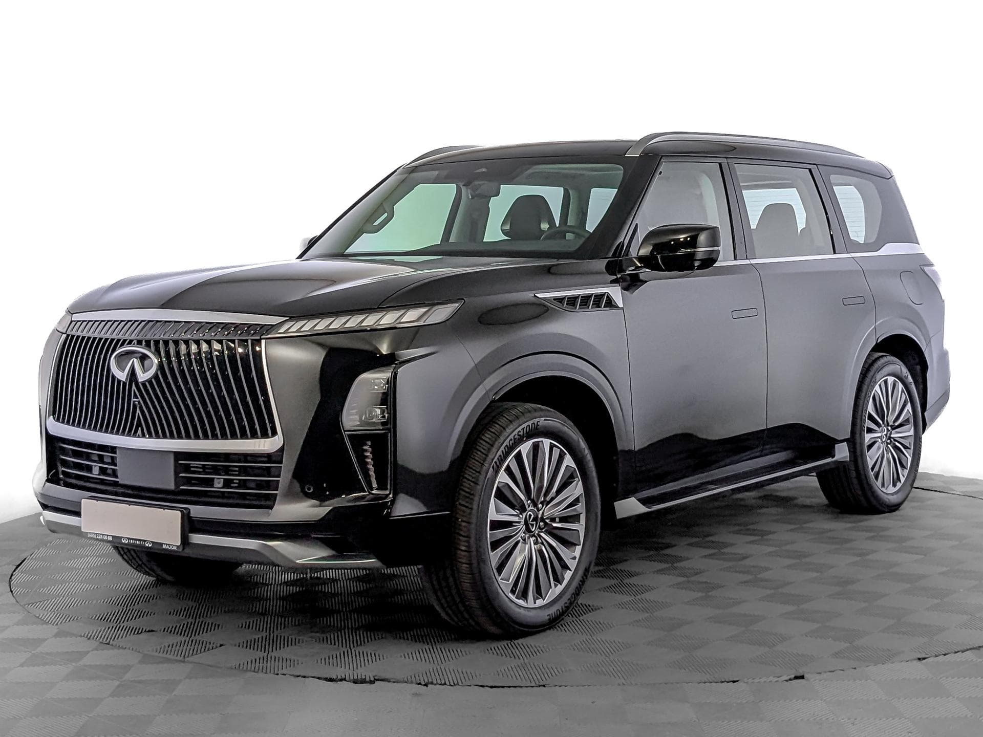 INFINITI QX80 - 1